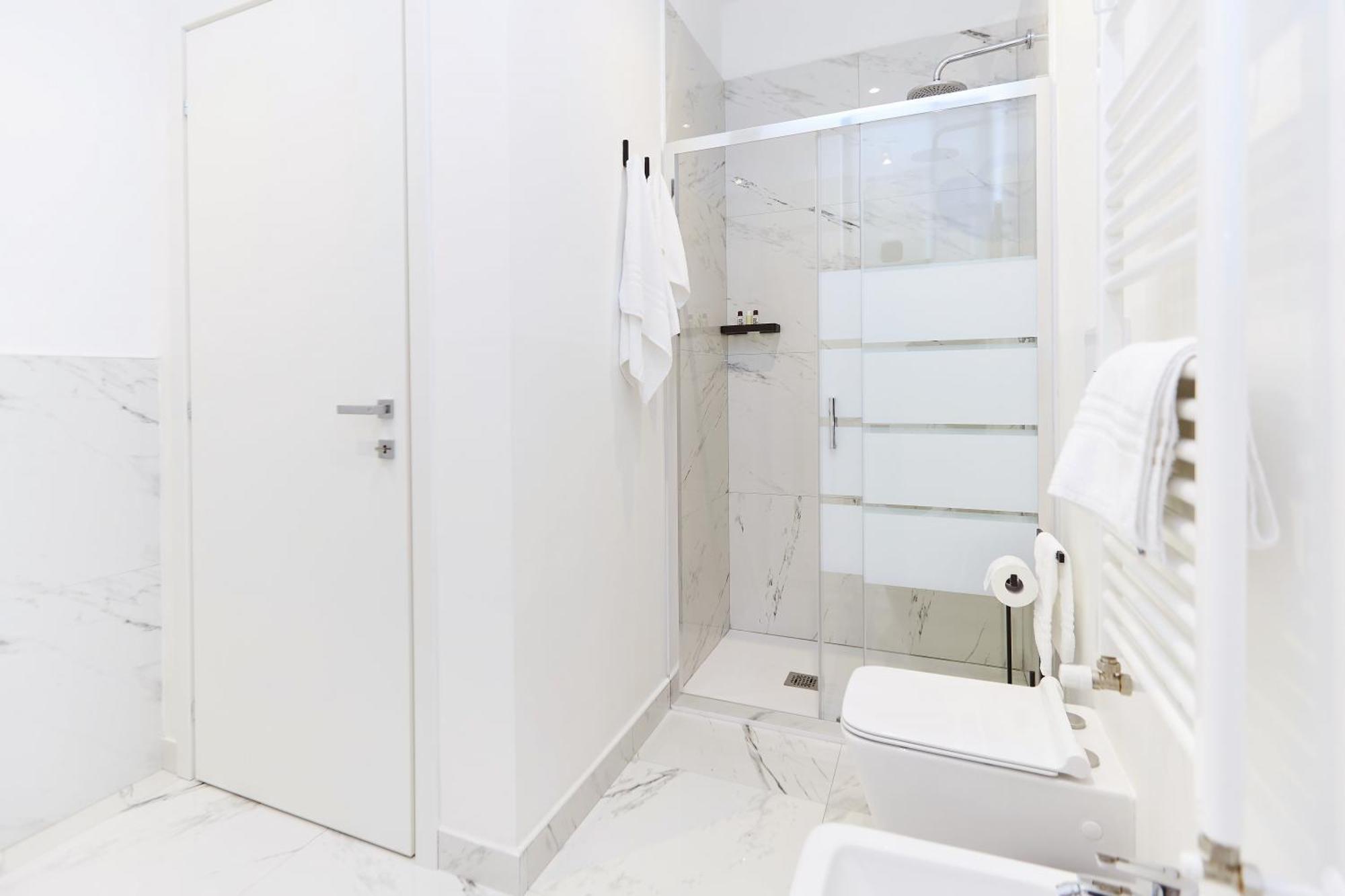 Milano Urban Flats - City Center Apartments Экстерьер фото